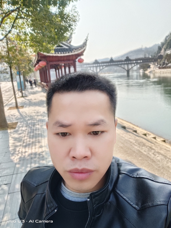 啊锦的第一张照片--广州基督教相亲网